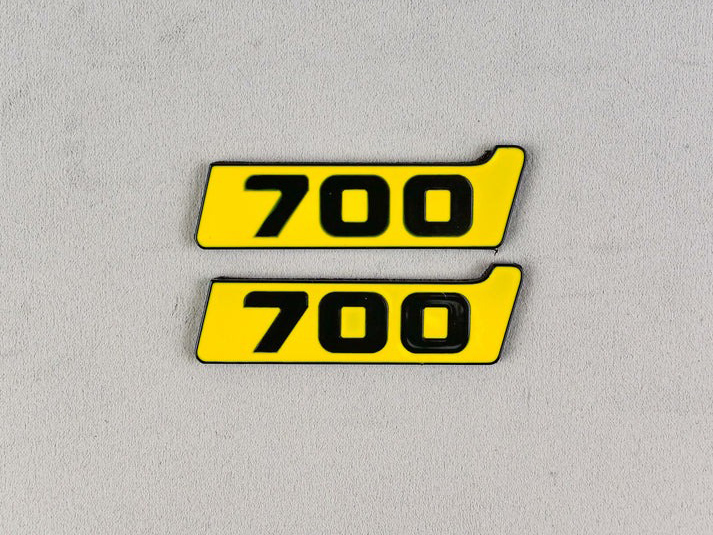 Metal Brabus 700 Yellow Fenders Emblem Logo Badges for Mercedes-Benz W463 W463A G-Class